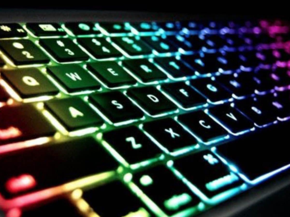Top 5] Meilleur ordinateur portable clavier rétro éclairé - Avis 2024